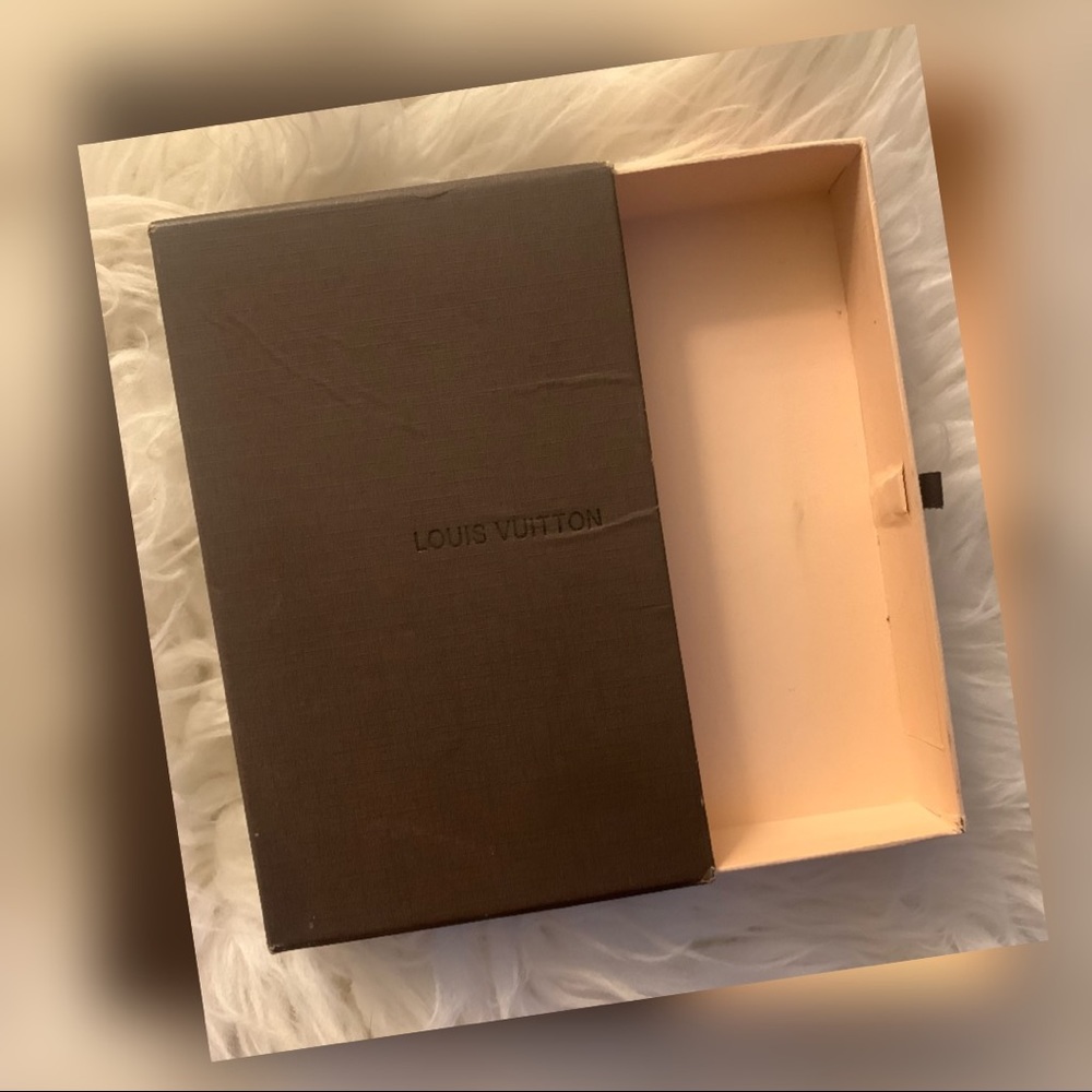 Authentic Louis Vuitton Wallet Box